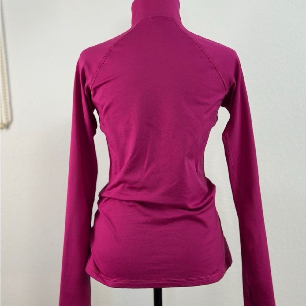 Nike Pro Quarter Zip Pullover Womens Medium Magenta Pink Excellent Thumbholes - Picture 2 of 7
